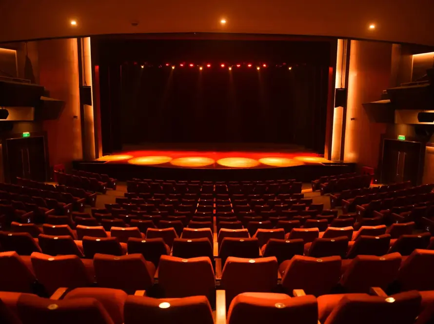 Sheila Gopal Raheja Auditorium with a grand stage and seating